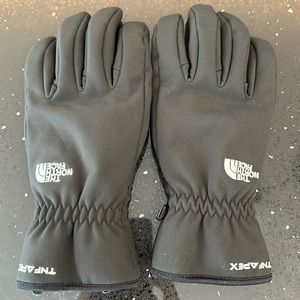 The North Face TNF Apex gloves with grip, sized medium.